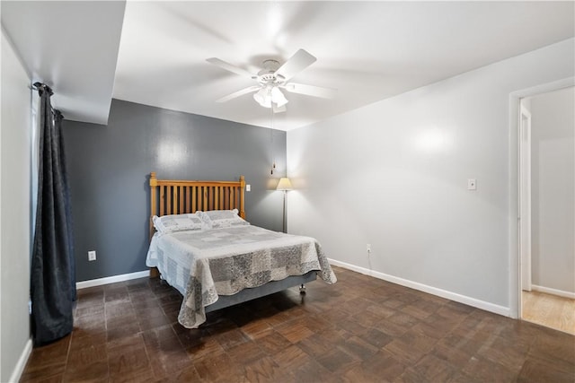 bedroom featuring ceiling fan