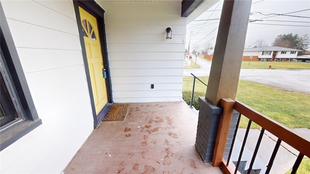 balcony featuring a porch