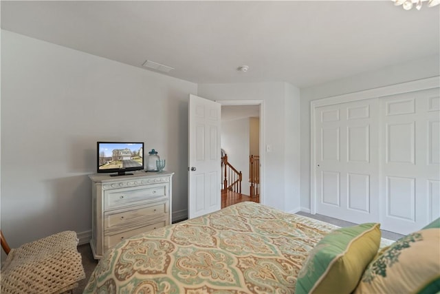 bedroom featuring a closet