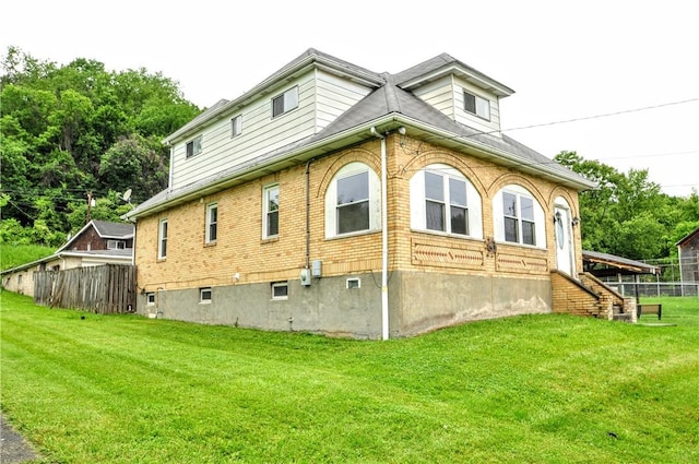 1036 7th St, West Elizabeth, PA 15088 - view of side of property