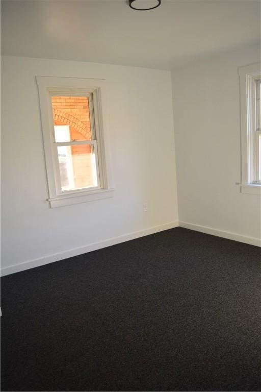 view of carpeted spare room