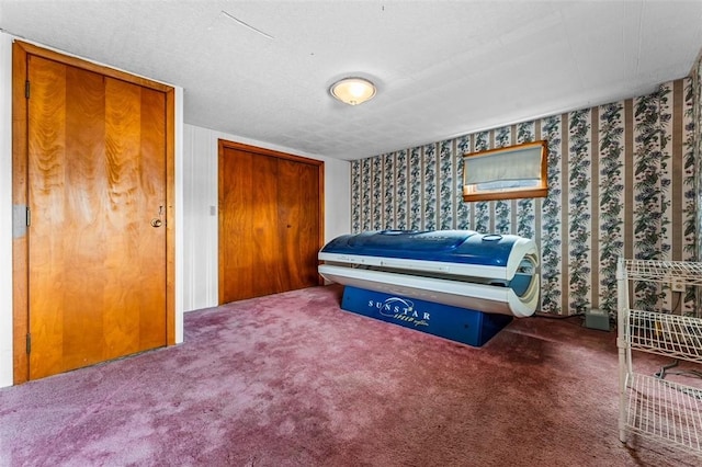 951 Buffalo St, City Of Franklin, PA 16323 - carpeted bedroom featuring wallpapered walls and a closet
