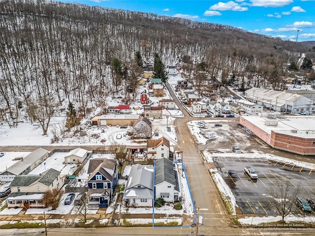 951 Buffalo St, City Of Franklin, PA 16323 - snowy aerial view with a mountain view and a residential view