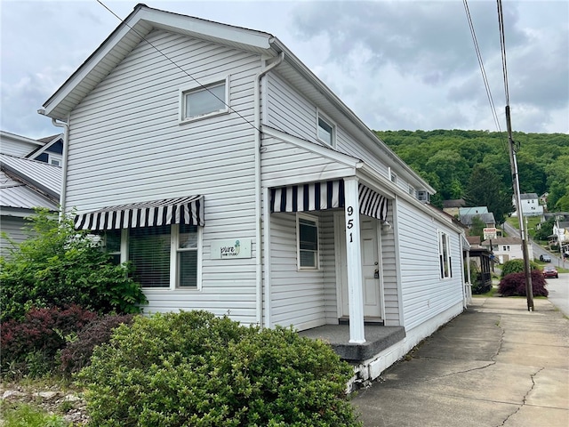 951 Buffalo St, City Of Franklin, PA 16323 - view of home's exterior