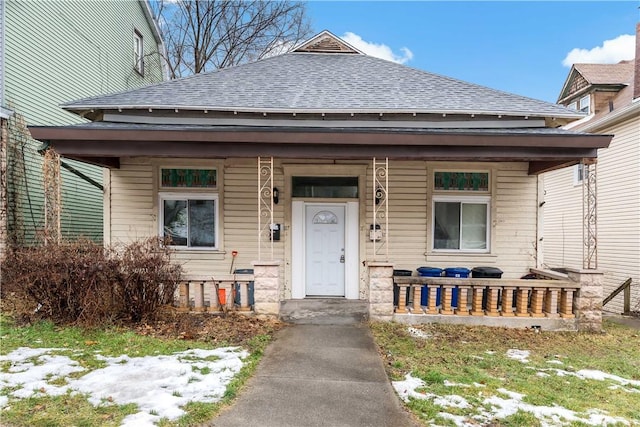 view of front of property with a porch