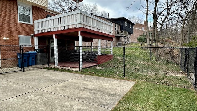 exterior space with a lawn