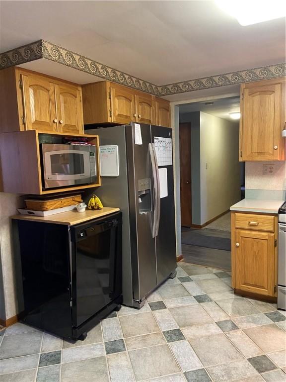 kitchen featuring stainless steel appliances