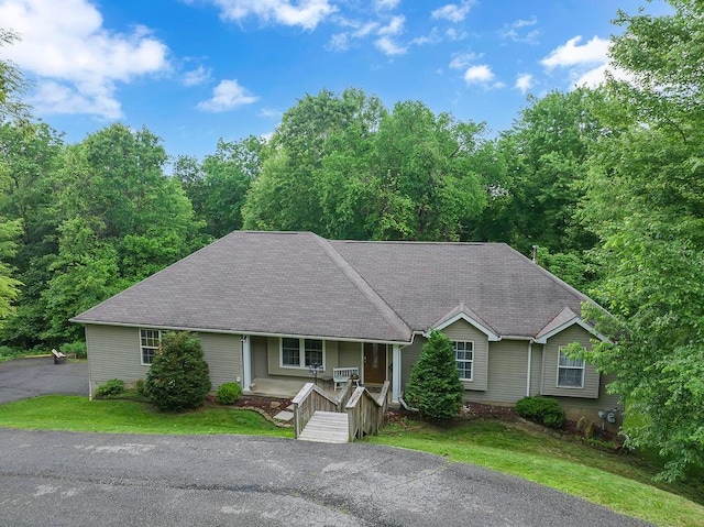 6014 Forest Dr, Raccoon Twp, PA 15061 - photo 2