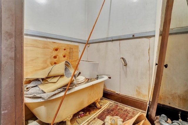 bathroom with a bathing tub