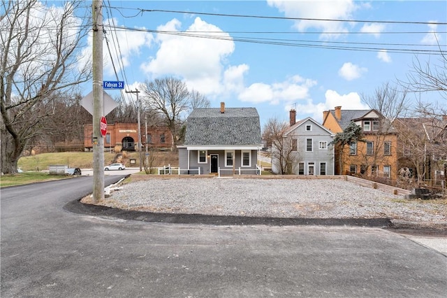 view of front of house featuring covered porch