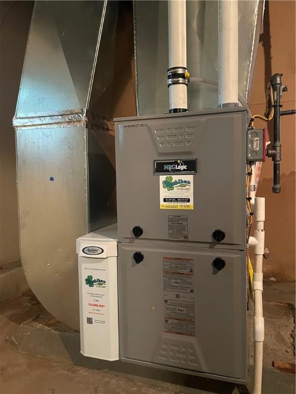 119 Whitestown Rd, Twp Of But Se, PA 16045 - utilities with heating unit