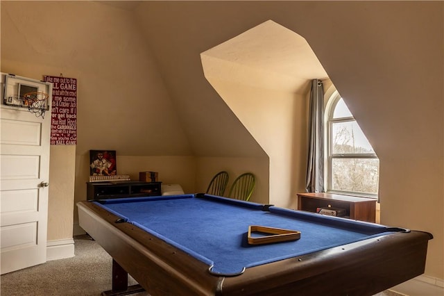 playroom with vaulted ceiling, carpet, and billiards