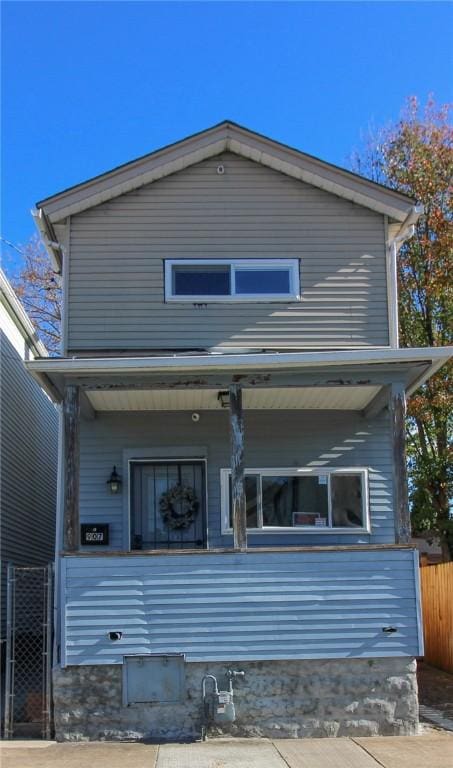 view of front of property with covered porch