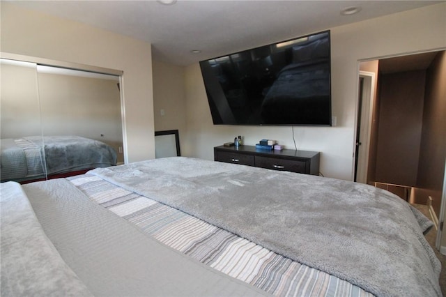 bedroom featuring a closet