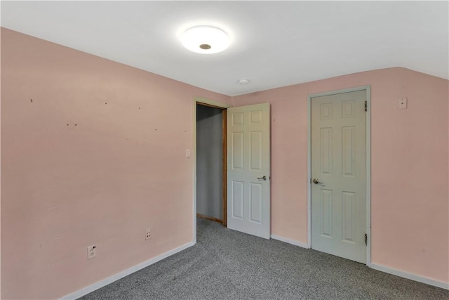 unfurnished bedroom featuring carpet