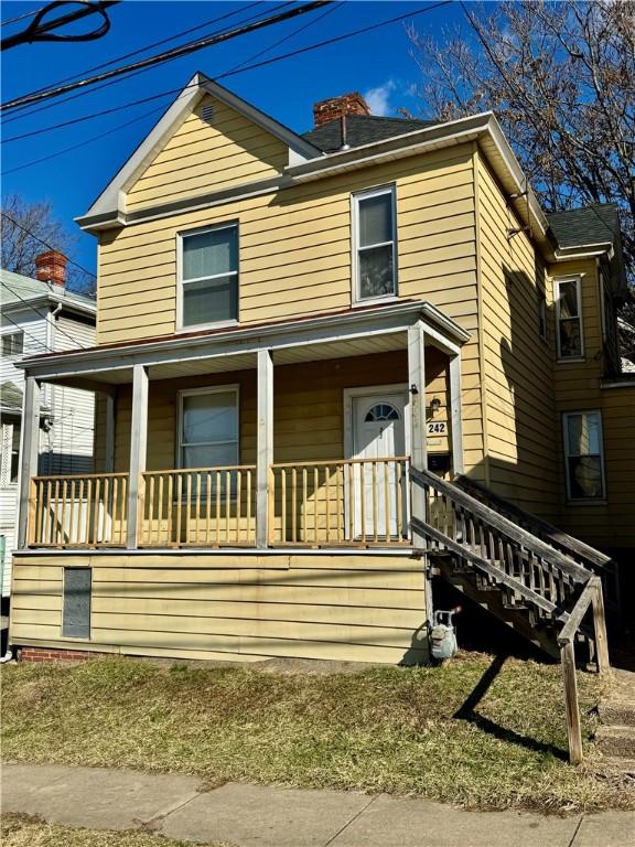 view of front of house featuring a porch