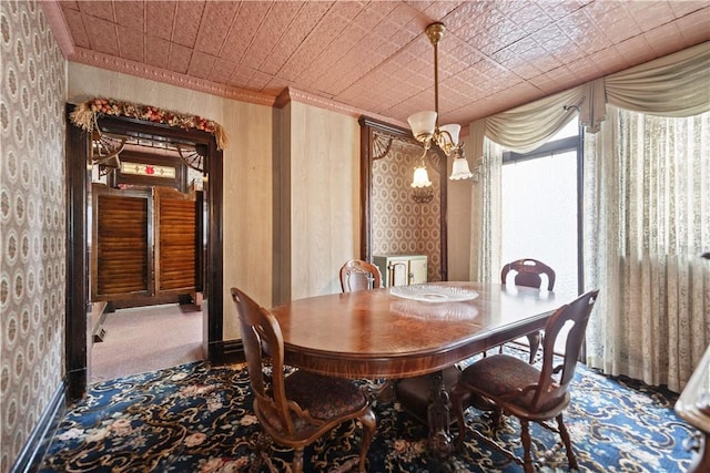 dining room with carpet