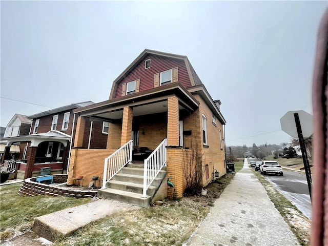 view of front of property with a porch