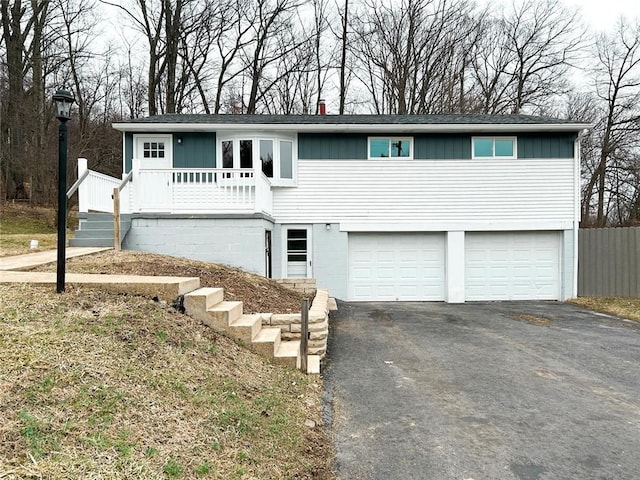 view of front of house featuring a garage