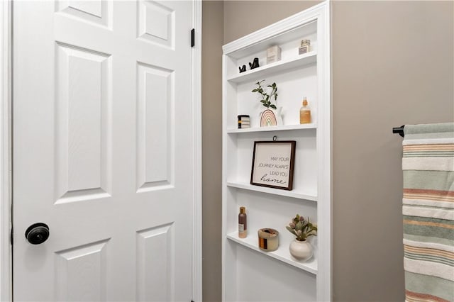 interior details featuring built in shelves