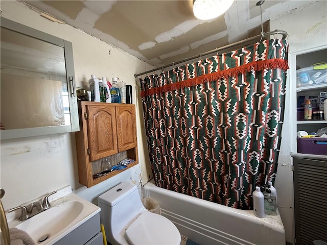 full bathroom featuring vanity, shower / tub combo, and toilet