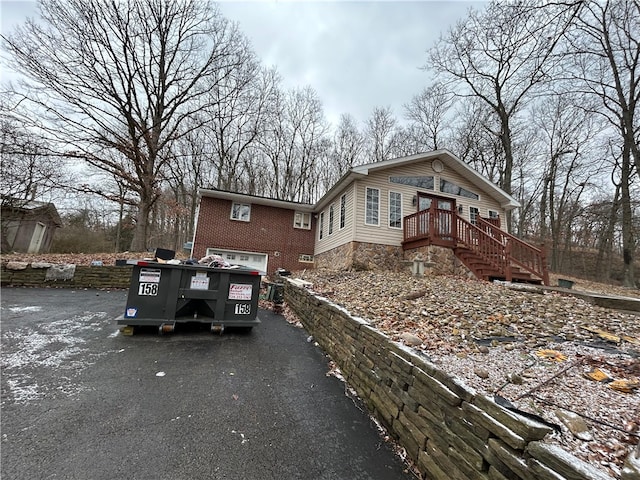 view of front of house with a garage