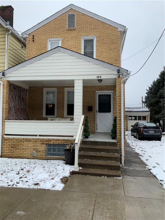 view of front of property with a porch