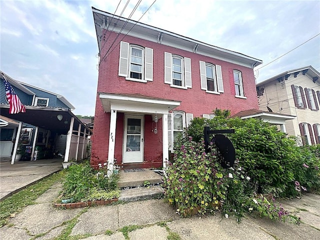 view of front of home