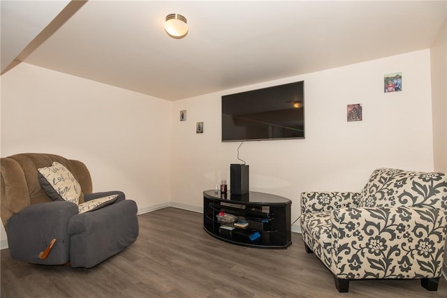 216 Karen Dr, Allegheny Twp Wml, PA 15613 - sitting room with wood finished floors and baseboards