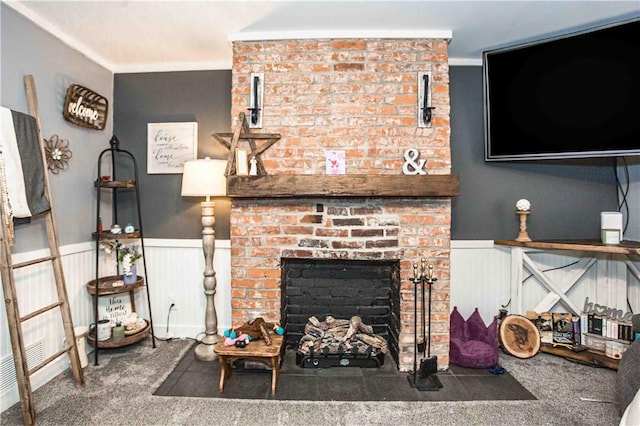 living room with carpet flooring and a fireplace