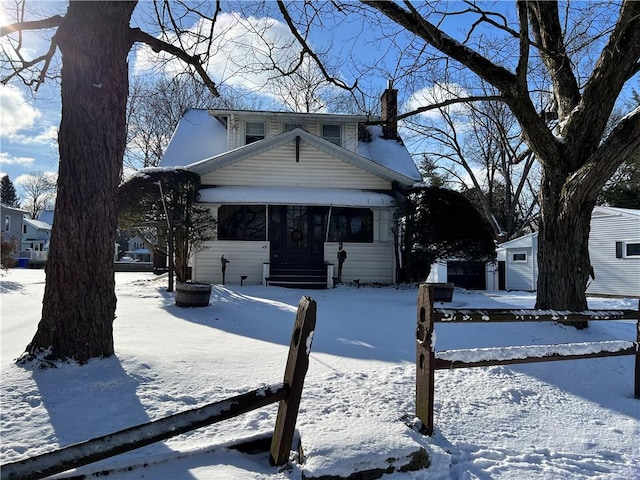 view of front of property