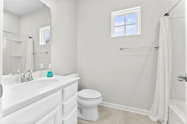 full bathroom featuring shower / tub combo with curtain, vanity, and toilet