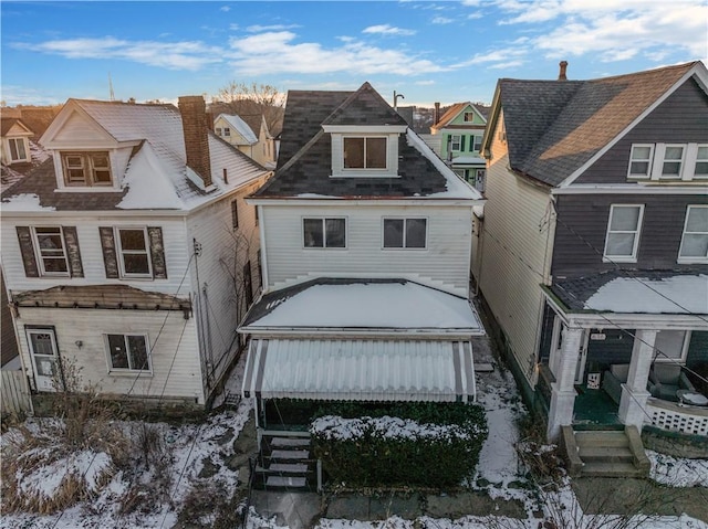 view of front of house featuring a residential view