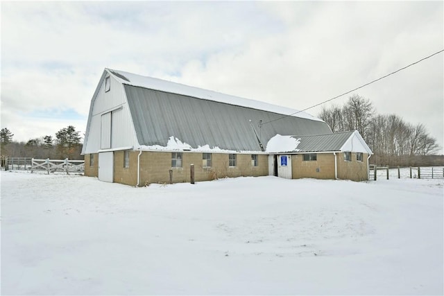 exterior space with fence