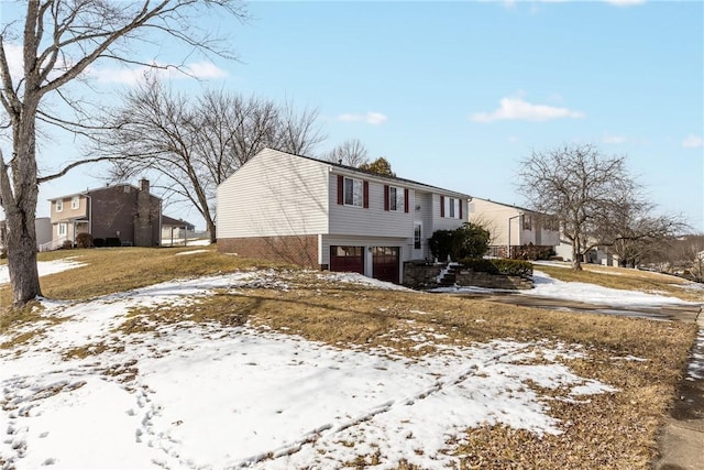 view of front of property featuring an attached garage