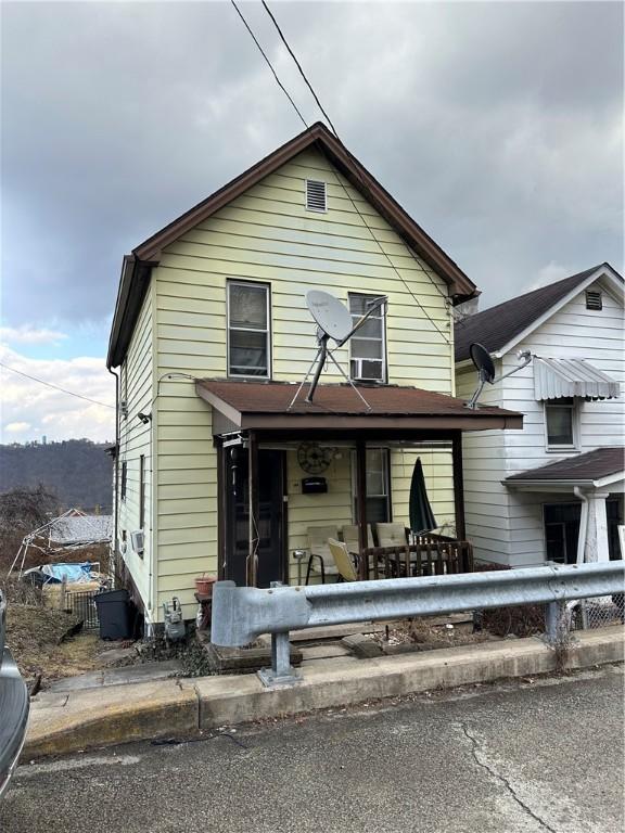 204-206 Cleveland St, Elco, PA 15477 - photo 8