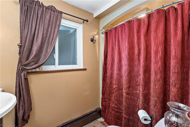 bathroom featuring a sink