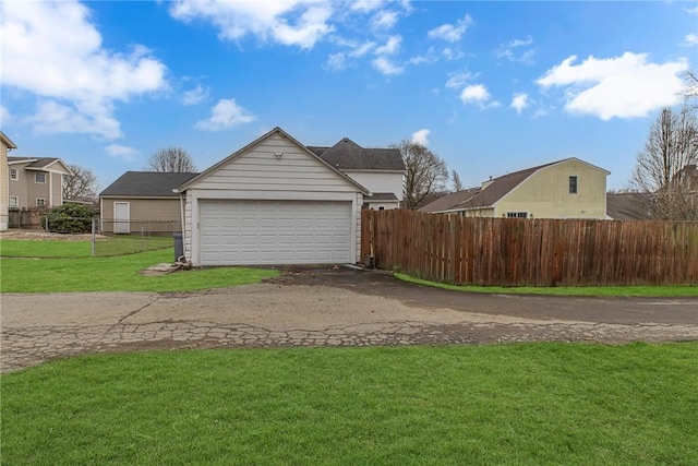 detached garage with fence