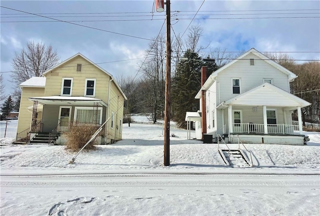 view of front of house featuring covered porch