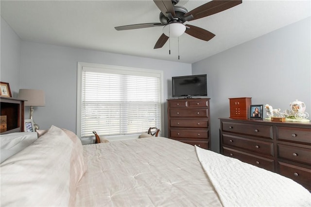 bedroom with a ceiling fan