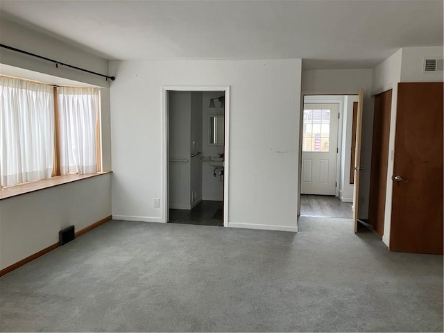 225 Country Club Rd, Penn Twp But, PA 16002 - unfurnished bedroom featuring carpet and baseboards