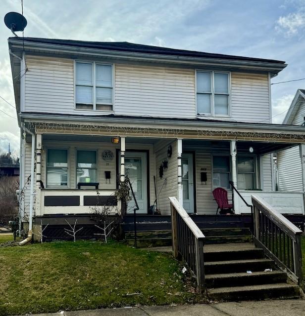 view of front of house featuring covered porch