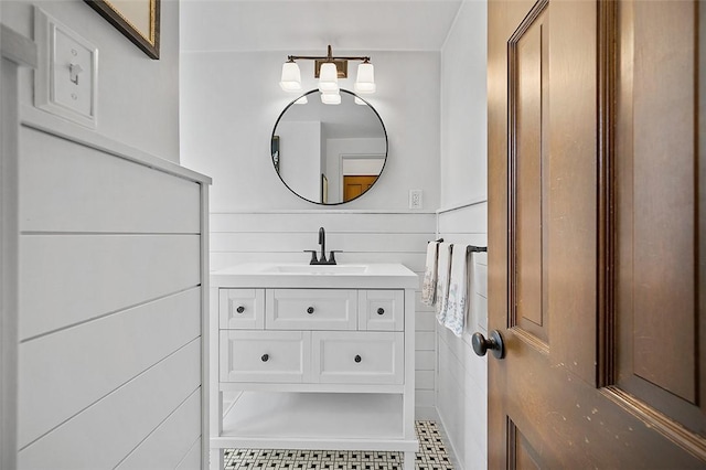 bathroom with vanity