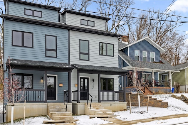 view of front of house featuring a porch