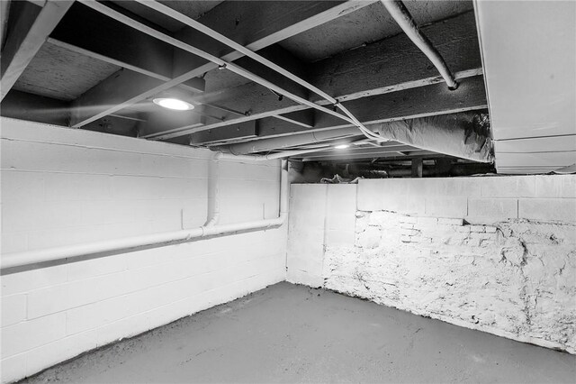 view of unfinished basement