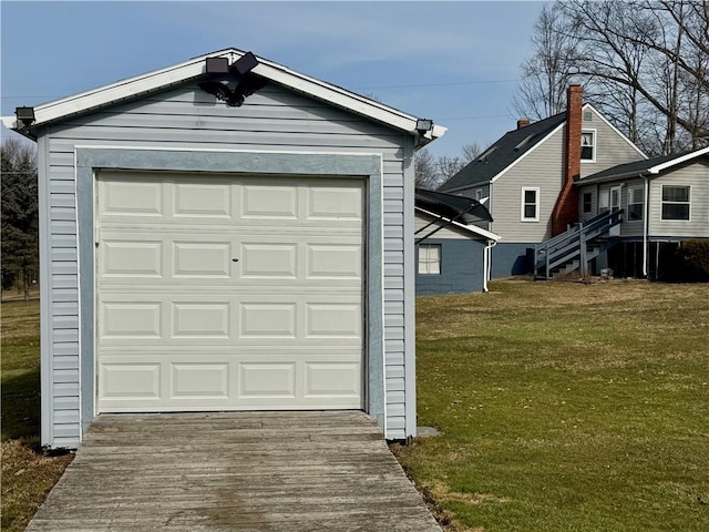 view of detached garage