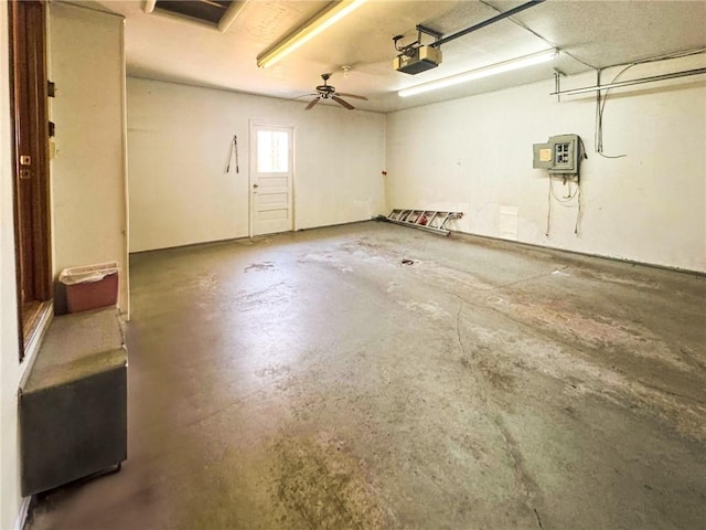 720 Dogwood Ln, Hermitage, PA 16148 - garage with a garage door opener