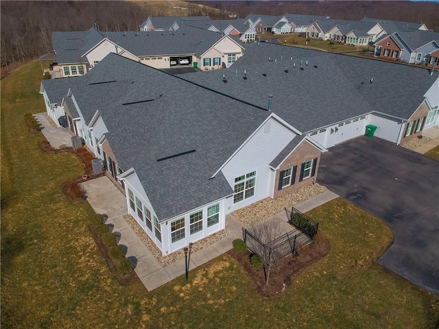 bird's eye view featuring a residential view