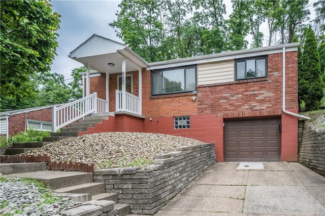 4609 E Willock Rd, Whitehall, PA 15227 - photo 1