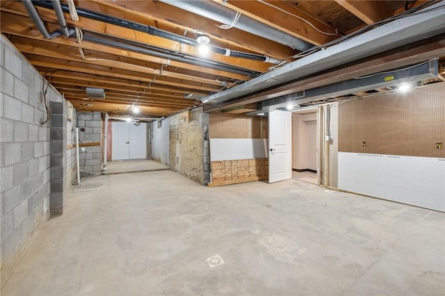 view of unfinished basement